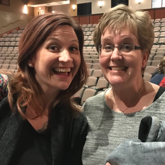 Meet your Posher, Jeanne - Picture 4 of 8